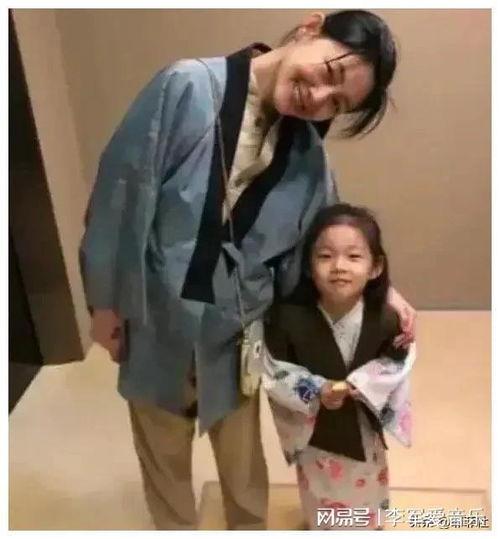 娱乐圈吃瓜爆料记者是谁,揭秘幕后真相，揭秘娱乐圈风云人物
