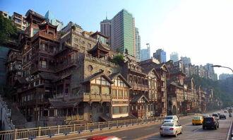 重庆明星网红建筑,打卡重庆，探秘山城地标风采