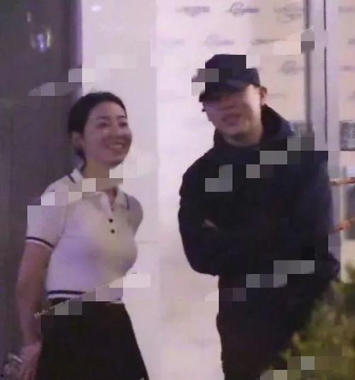 吃瓜爆料9楼女子是真的吗,9楼女子真实身份，吃瓜爆料是否属实？