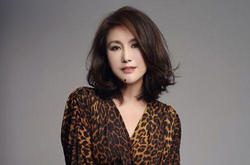 明星网红是谁,魅力四射的时尚偶像