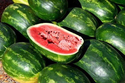 爆料吃瓜背景图片高清,高清爆料图片背后的惊人真相