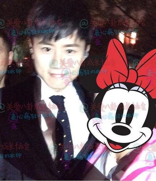 张杰吃瓜爆料是真的吗视频,张杰吃瓜爆料视频真实性揭秘