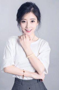 看中国明星网红,中国明星网红的璀璨星途与网络影响力揭秘