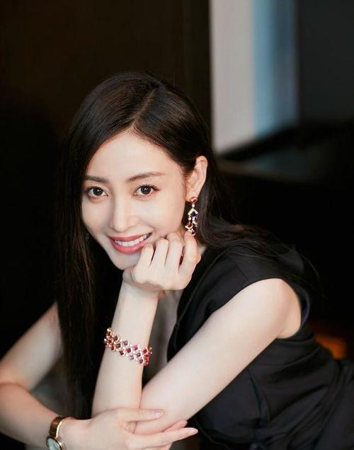 吃瓜爆料刘浩存鞠婧祎,吃瓜爆料揭示娱乐圈新动态”