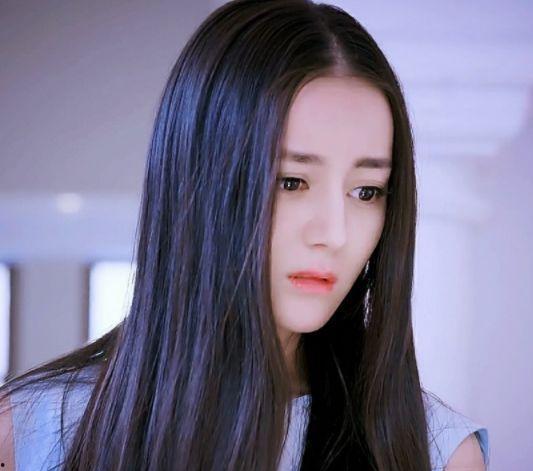 女明星网红可爱,揭秘女明星的可爱日常！”