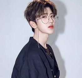 爆料吃瓜蔡徐坤图片表情包