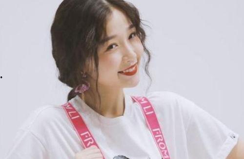 吃瓜爆料王嘉尔虞书欣,娱乐圈的甜蜜邂逅